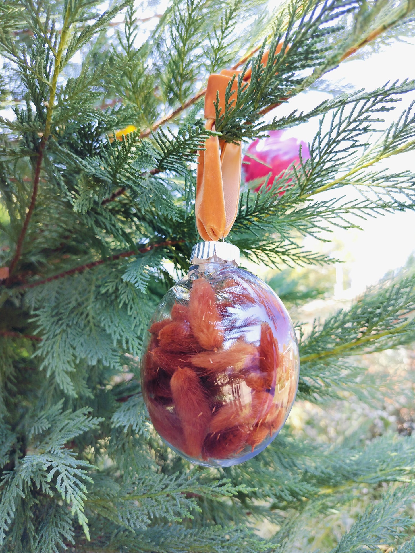 Dried Floral Ornament – Large Disc (3.94")